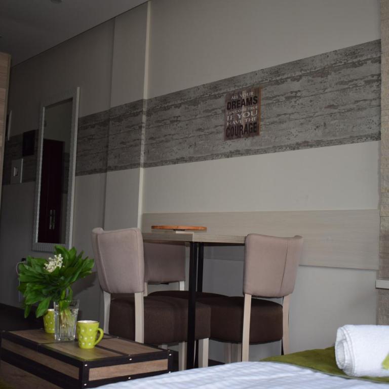 NATURA LUX MILMARI k 12 - Studio s King-sajz Krevetom i Sofom na Izvlačenje - 26