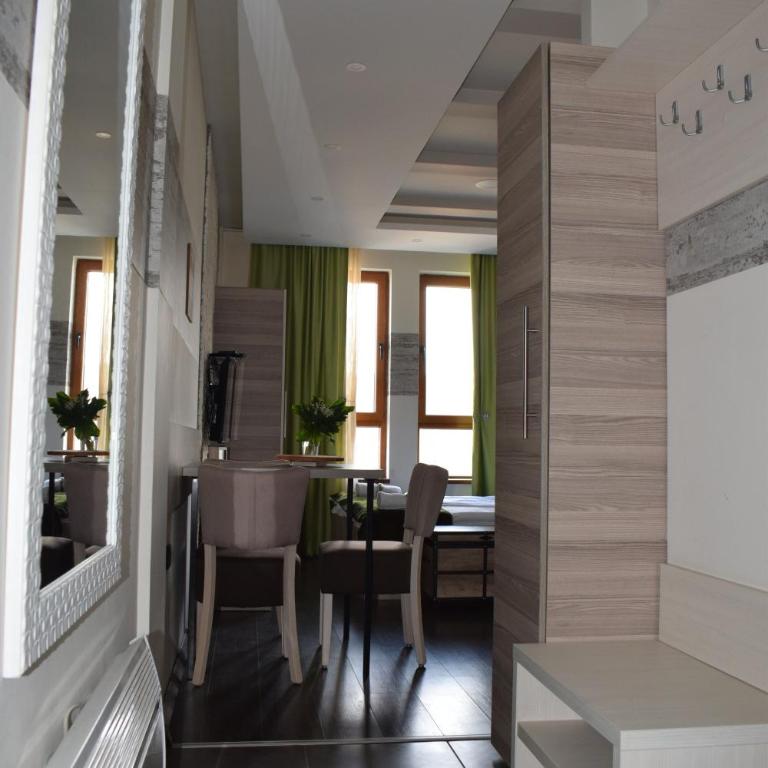 NATURA LUX MILMARI k 12 - Studio s King-sajz Krevetom i Sofom na Izvlačenje - 28