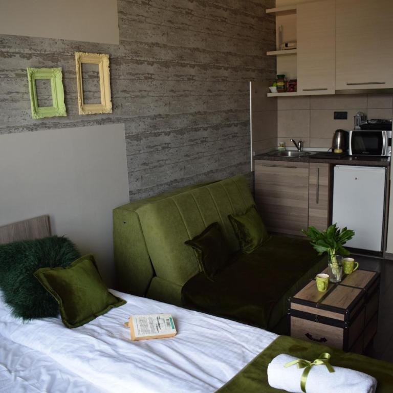 NATURA LUX MILMARI k 12 - Studio s King-sajz Krevetom i Sofom na Izvlačenje - 29