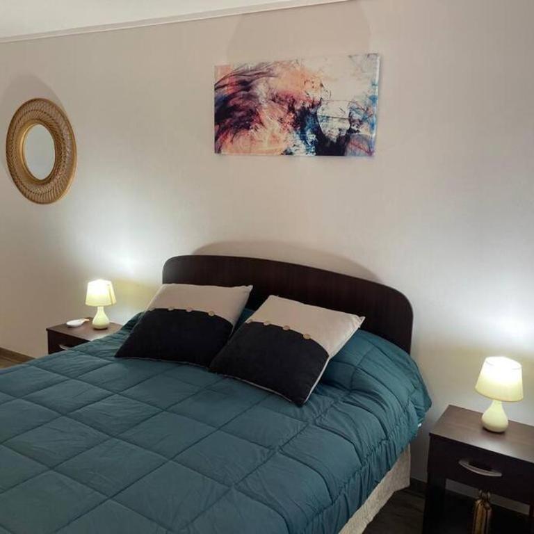 Hermoso Departamento entero, sector norte. - Two-Bedroom Apartment - 10