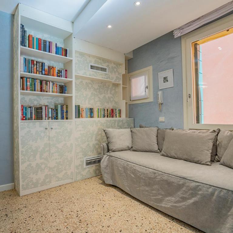 Casa con vista canale - Appartamento con 2 Camere da Letto - 21