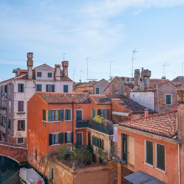 Casa con vista canale - Appartamento con 2 Camere da Letto - 22