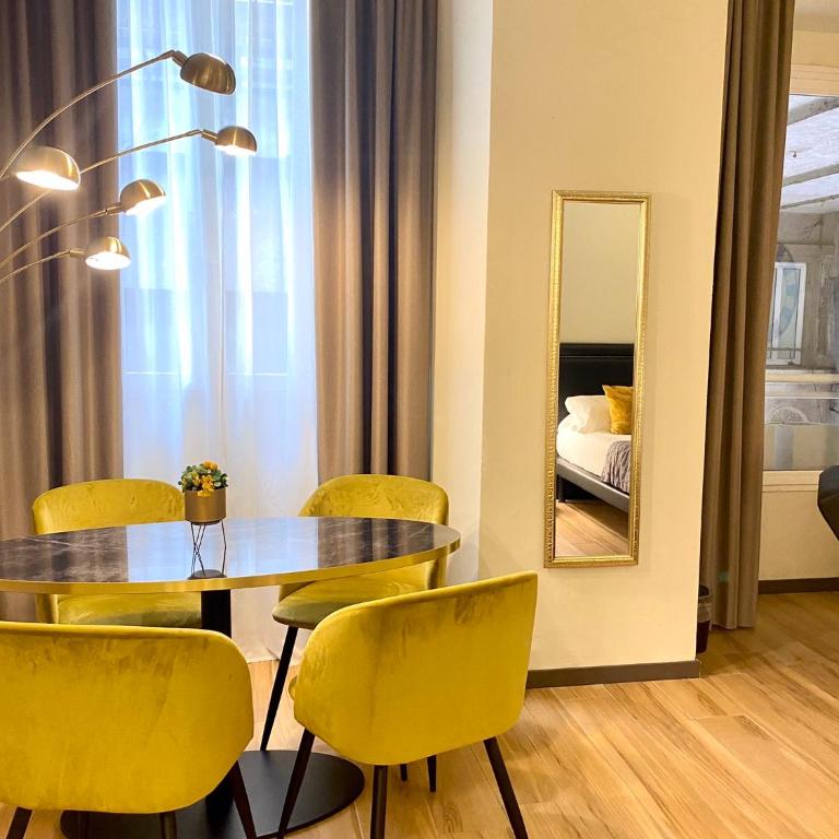 INTOMILAN Galleria Duomo I Boutique & Design Aparthotel - Junior Suite - 7