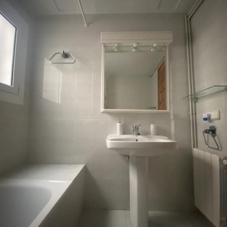 R121 - Apartamento Alorda park - Apartamento - 20