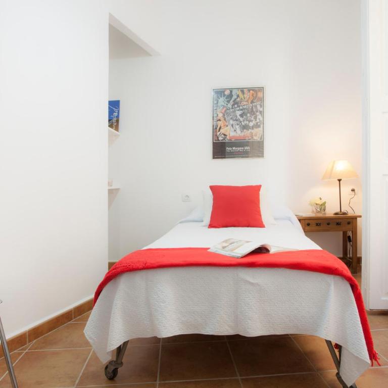 SingularStays Roteros - Two-Bedroom Apartment - 18