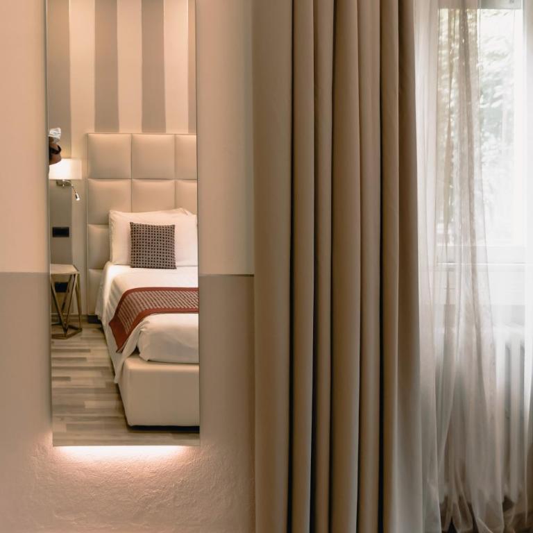 Hotel Tigullio Et De Milan - Camera Matrimoniale Standard - 3