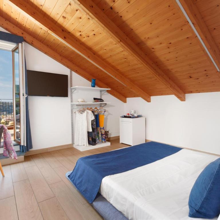 Eterea Charming Suites - Junior Suite with Sea View - 9