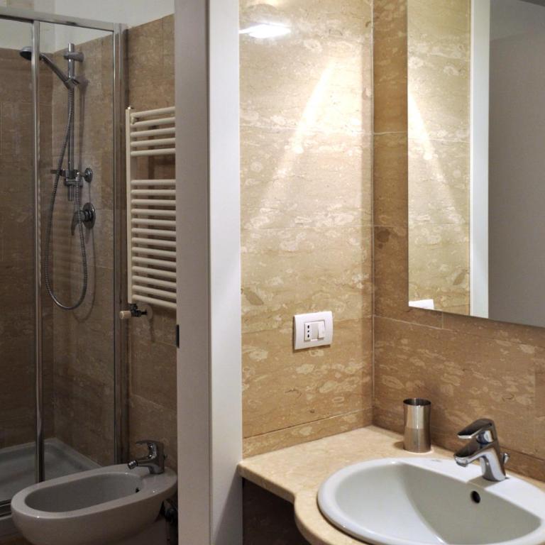 BB Hotels Aparthotel Bocconi - Appartamento con 1 Camera da Letto - 5