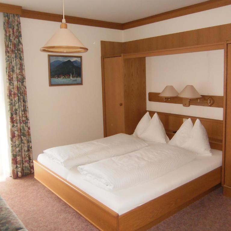 Pension Salzburger Hof - Chambre Double Confort avec Balcon - 1