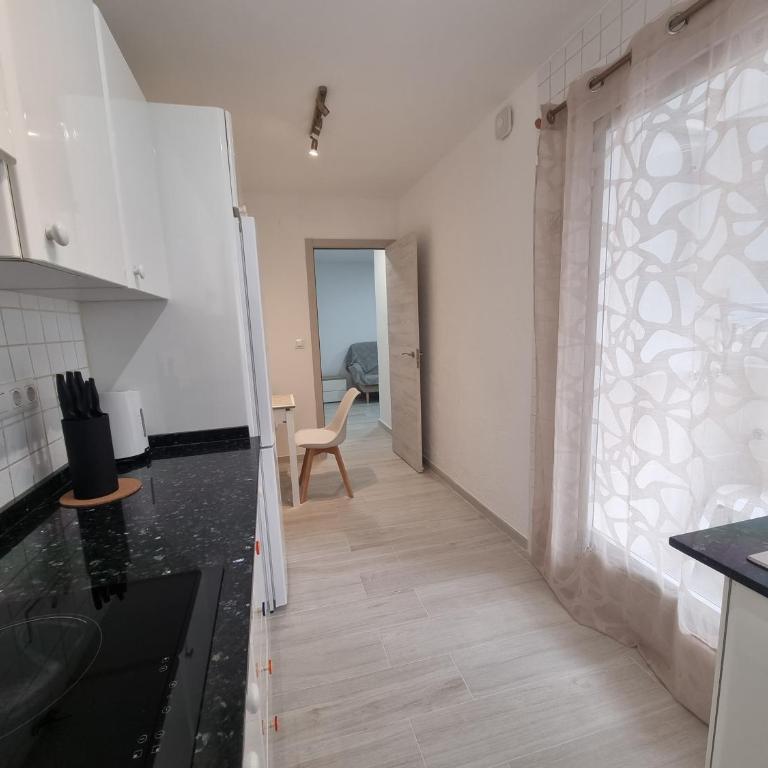 Apartamentos en Denia frente al Puerto! - Two-Bedroom Apartment with Internal View - 14
