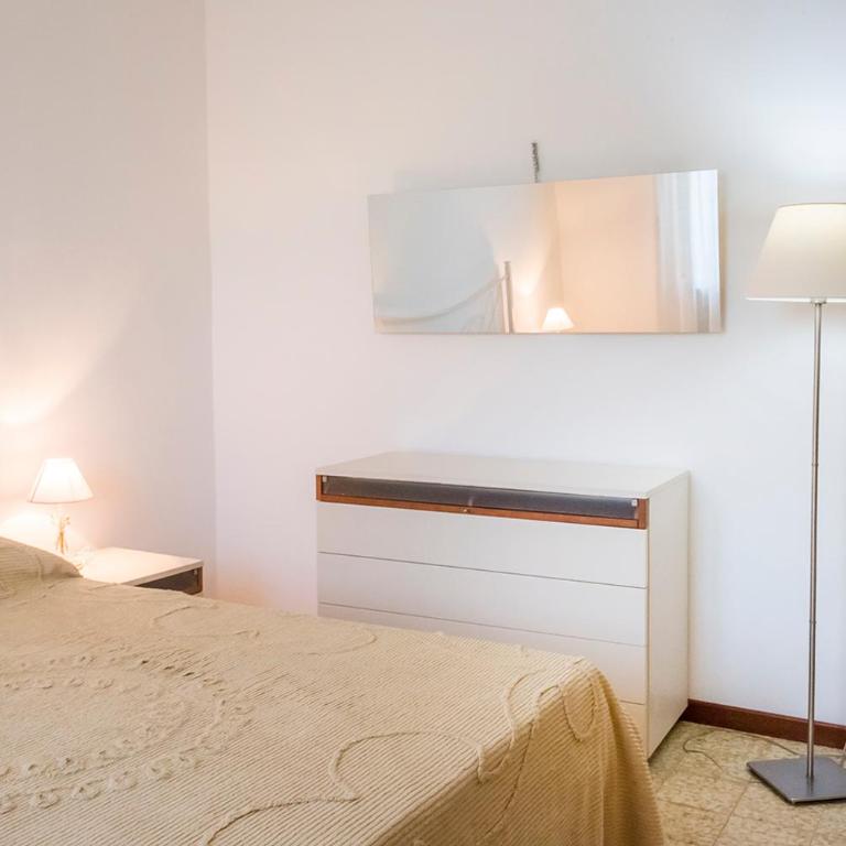 A11 - Varano, delizioso trilocale con giardino - Appartamento con 2 Camere da Letto - 13