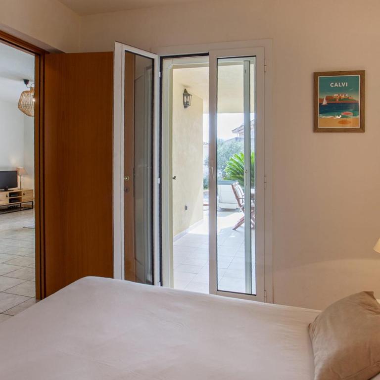Appartement Casa Linda avec jardin 900m de la plage et du centre ville - Appartement - 11
