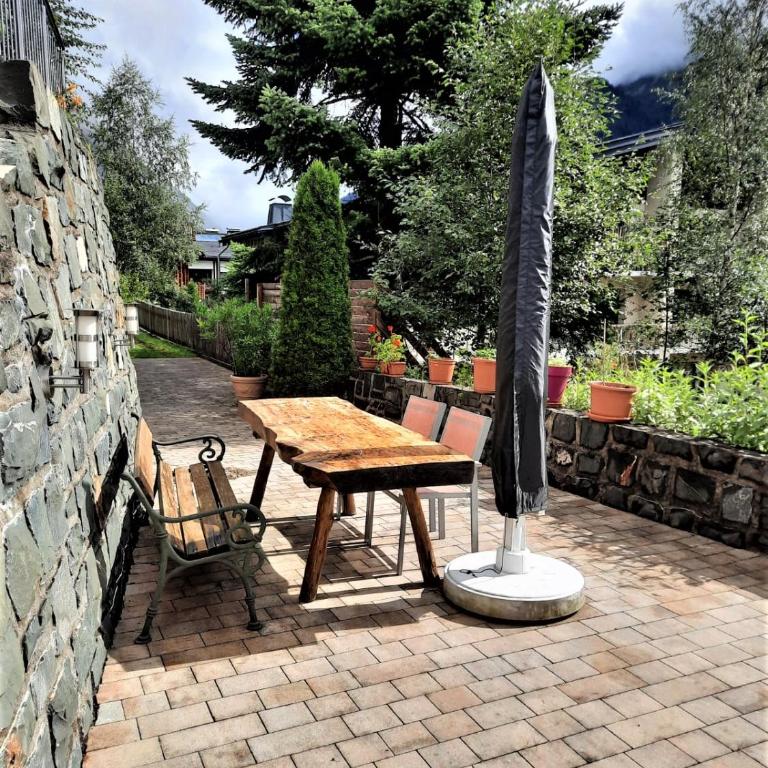 Haus Flua - One-Bedroom Apartment with Terrace - 11