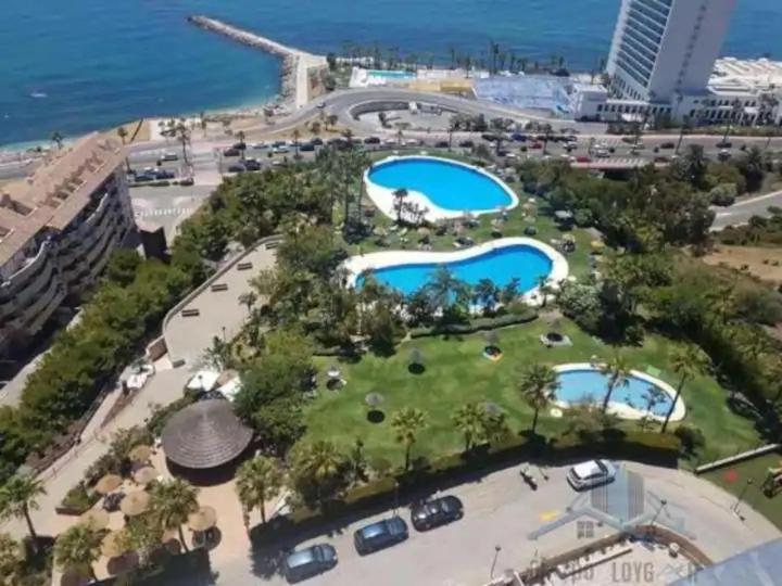 Modern three-level apartment near the sea - Apartamento de 3 dormitorios - 31