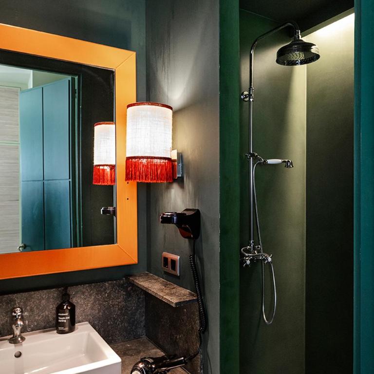 chic&basic Habana Hoose - Deluxe Double Room - 6