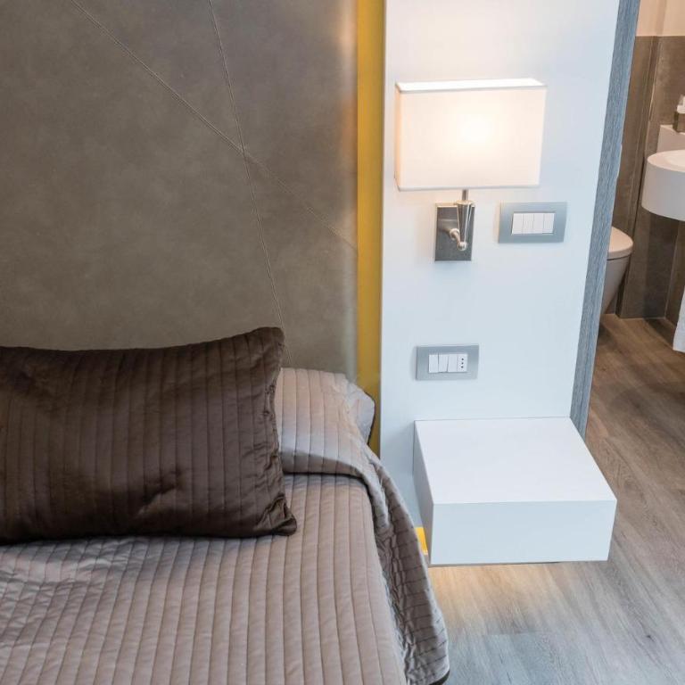Hotel Giulietta Romeo - Chambre Double ou Lits Jumeaux Standard avec Balcon - 5