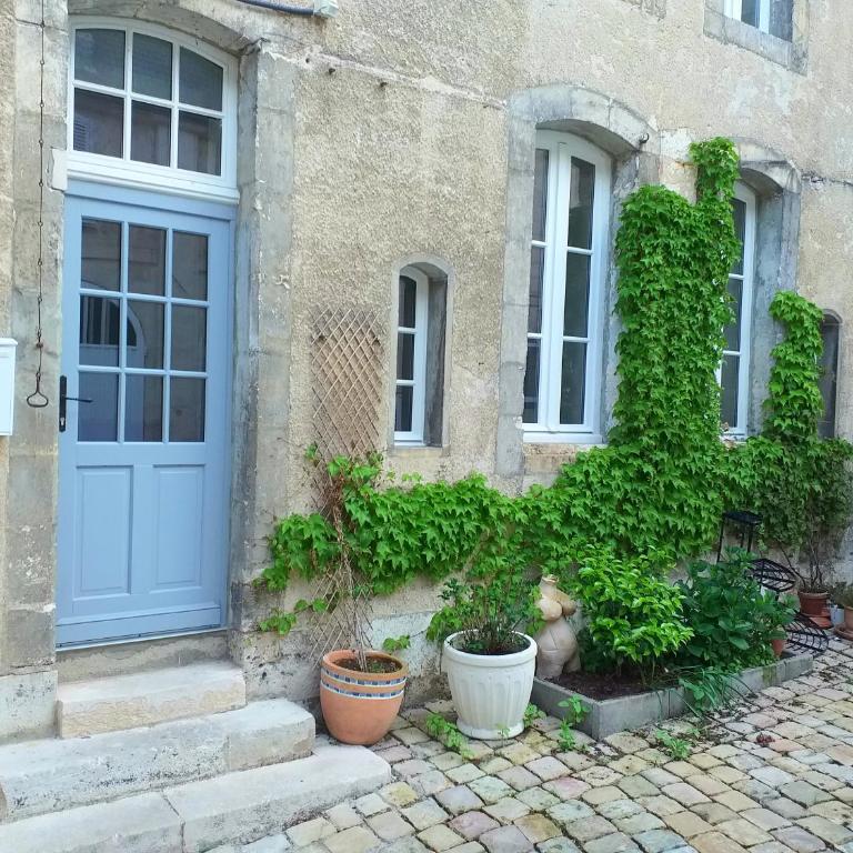 A la Grosse Armée - Dans hôtel particulier, hypercentre avec garage, au calme - Appartement 2 Chambres - 9