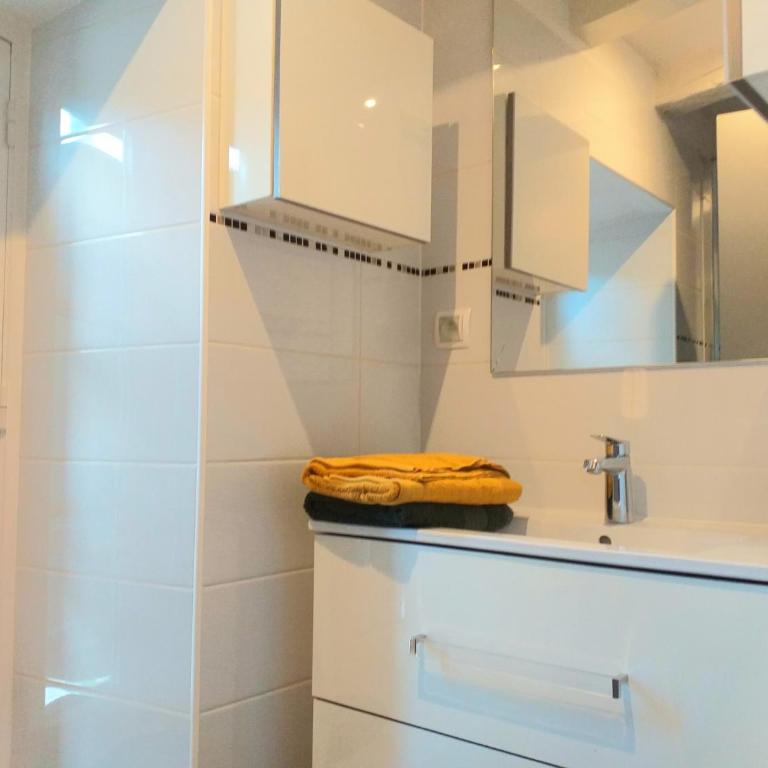 A la Grosse Armée - Dans hôtel particulier, hypercentre avec garage, au calme - Appartement 2 Chambres - 3