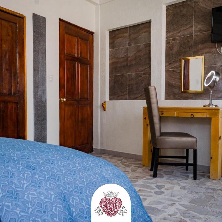 Hotel Corazón de Plata Centro - Budget Double Room - 1