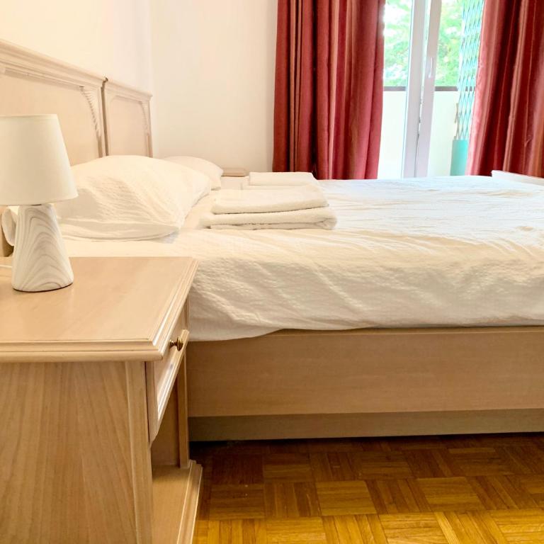 Appartamento Bolzano - Vittorio Veneto - Parcheggio incluso - Two-Bedroom Apartment with Balcony - 4