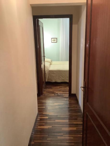 Hotel Savona - Camera Familiare con Bagno Privato - 7