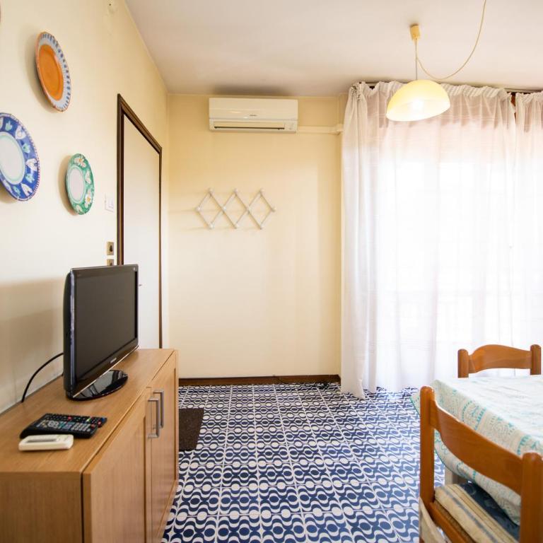 Appartamenti Francesco e Luisa - Two-Bedroom Apartment - 17