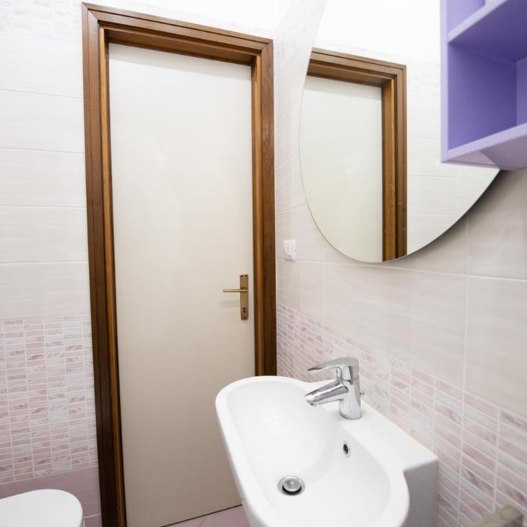 Appartamenti Francesco e Luisa - Two-Bedroom Apartment - 14