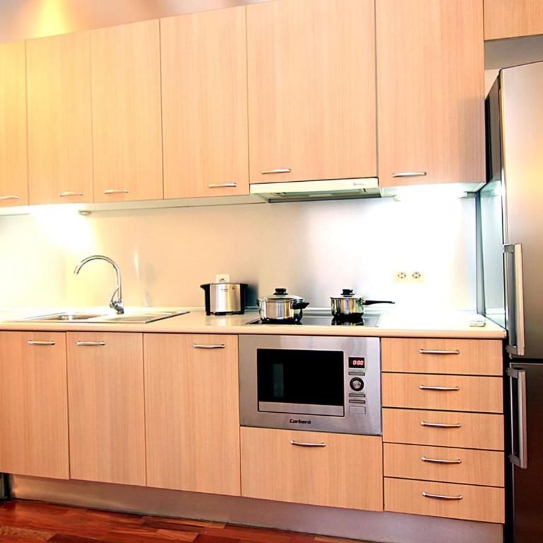MUNTANYA - Apartments & one with Terrace next to Sagrada Familia - Apartment - 11