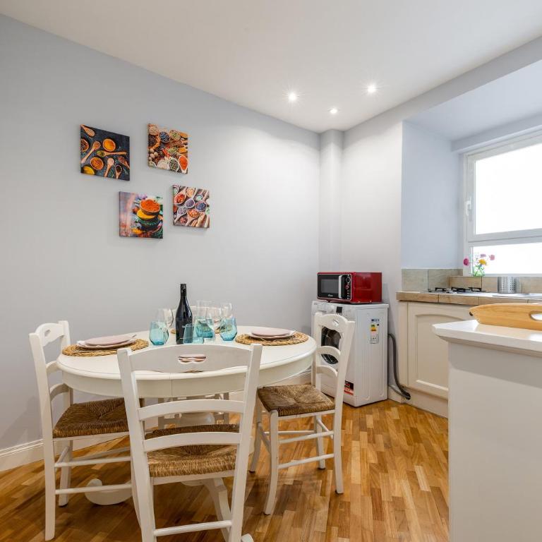 Rome As You Feel - Charming Abode in Trastevere - Appartamento con 2 Camere da Letto - 24