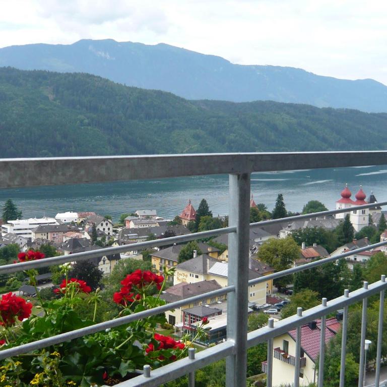 Haus Franz - Apartment mit Bad - 2
