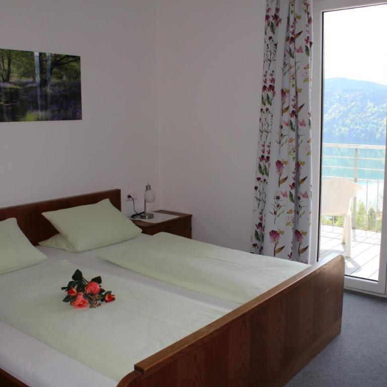 Haus Franz - Doppelzimmer mit Dusche - 2