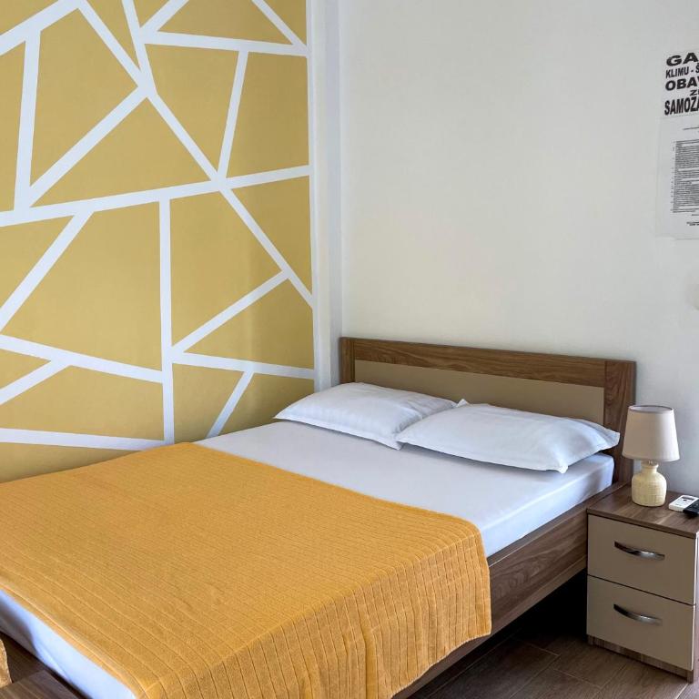 Apartment Center - One-Bedroom Apartment - 3