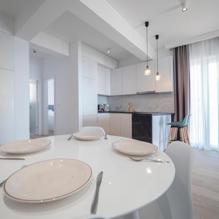 Modern Two Bedroom Apartment with Partial Sea View, Pool and Parking - Two-Bedroom Apartment - 29