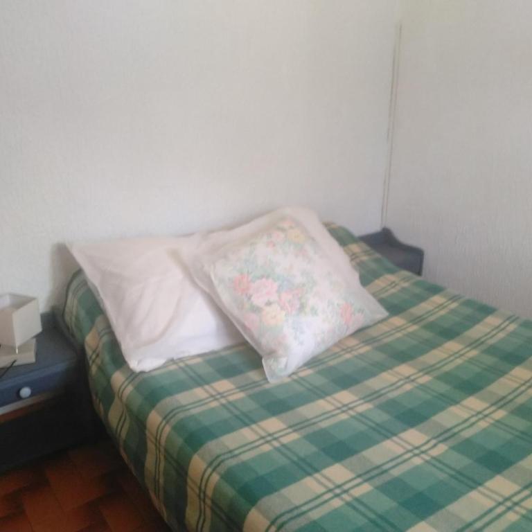 Location avec piscine et parking (n°2p) - Appartement - 9