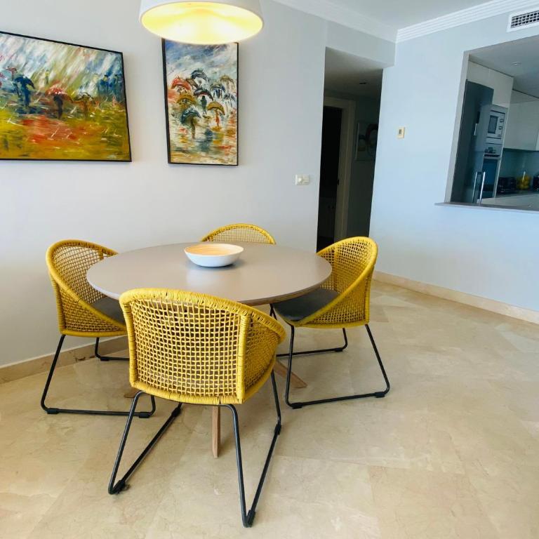 D9 Espectacular y moderno apartamento en primera línea - Estepona - Sinfonia del Mar - Apartamento de 2 dormitorios - 10