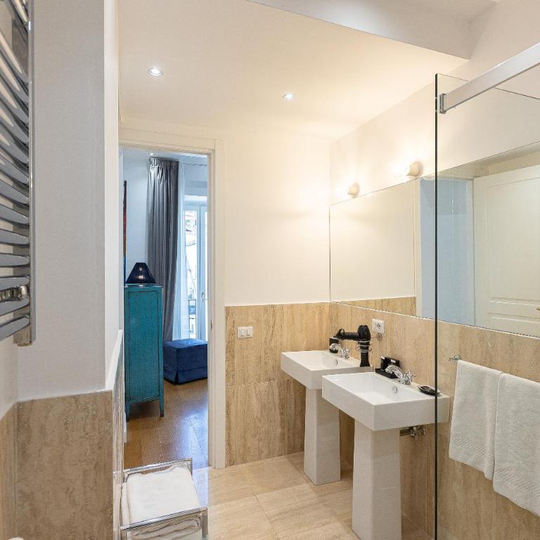 Suite della Pigna - Suite with Balcony - 10