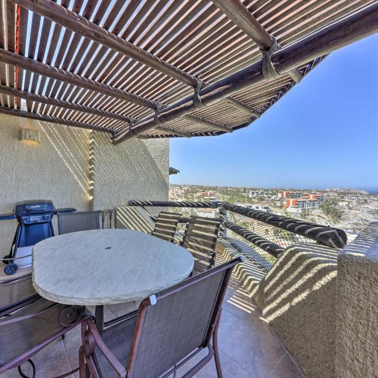 Resort-Style Cabo Getaway with Pools & Ocean Views - Apartamento - 2