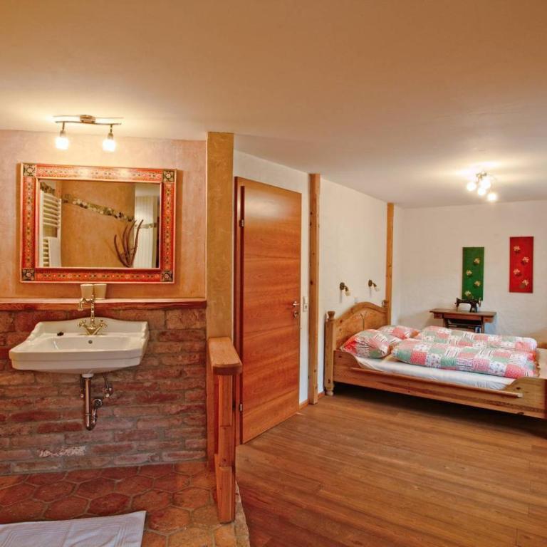 Ortnerhof Ennstal - Großes Doppelzimmer - 1