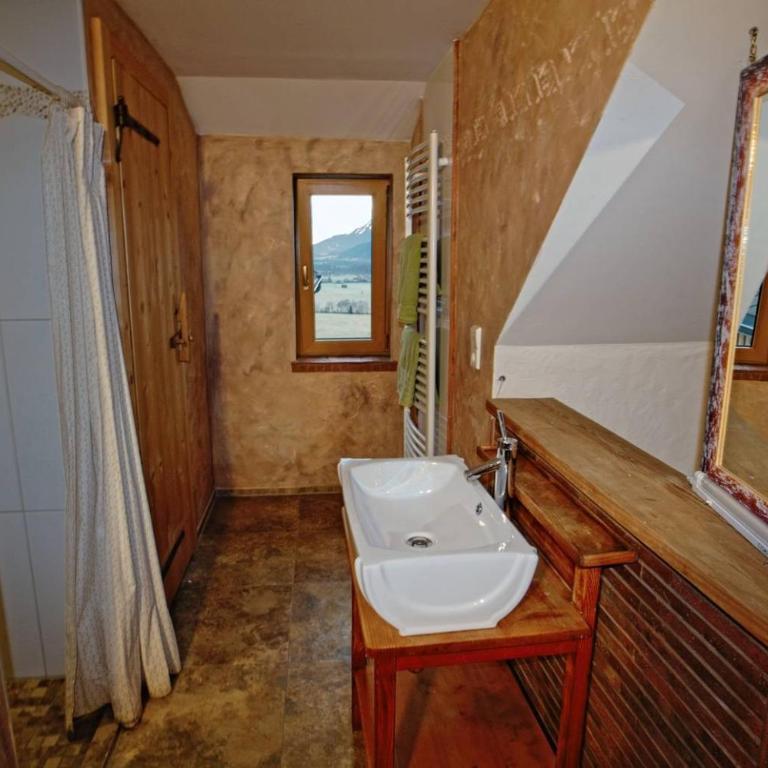 Ortnerhof Ennstal - Großes Doppelzimmer - 8