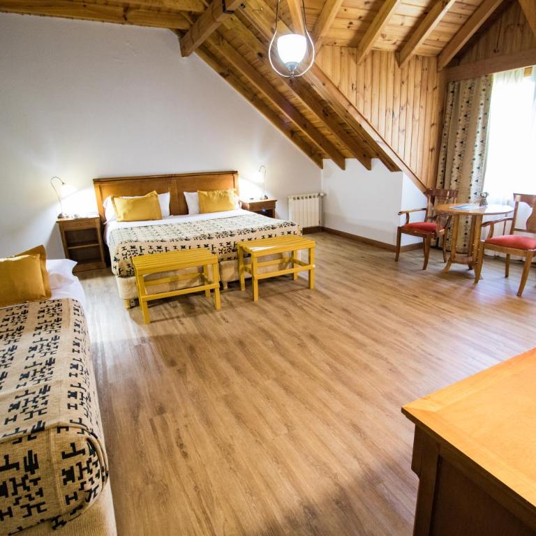 Hotel Kosten Aike - Habitación Triple Superior - 5