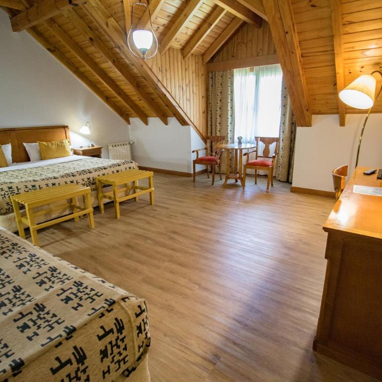 Hotel Kosten Aike - Habitación Triple Superior - 4