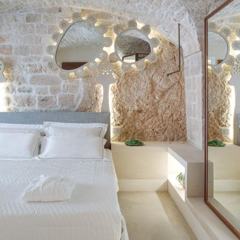 Vico Bianco Raro Smart Rooms Collection - Large Double Room - Cave - 6