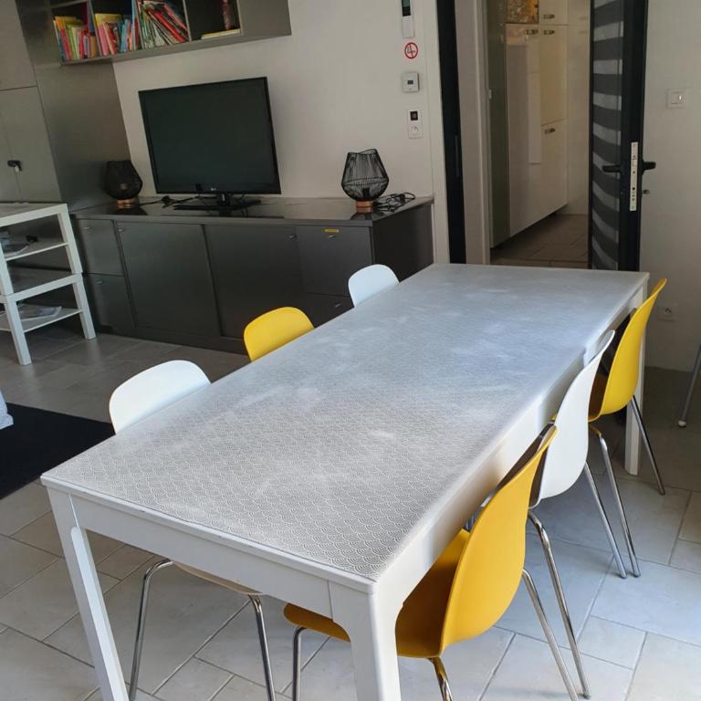 Bel appartement spacieux et confortable idéalement situé - Apartment mit 2 Schlafzimmern - 13