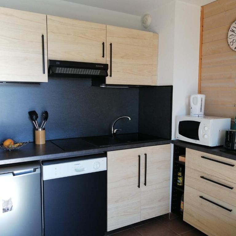 Appartement 2 Chambres au calme - Apartamento de 2 dormitorios - 3