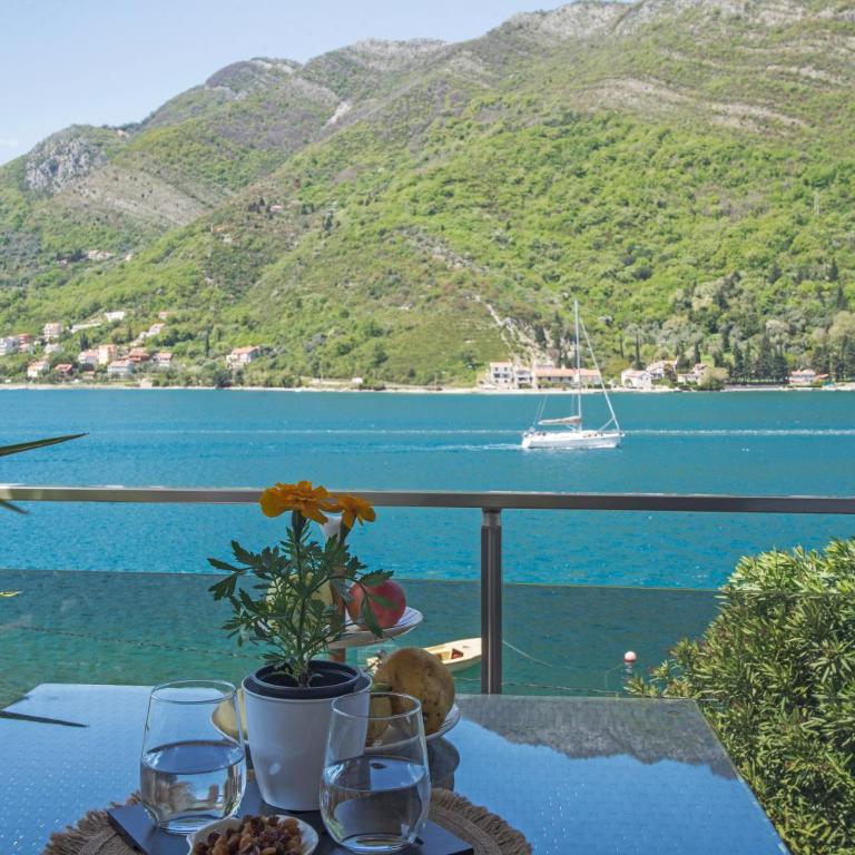 Apartments MaXhit - Apartman s 1 Spavaćom Sobom, Balkonom i Pogledom na More - 10