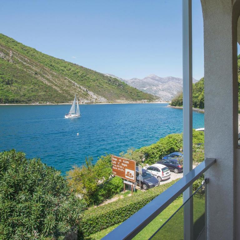 Apartments MaXhit - Apartman s 1 Spavaćom Sobom, Balkonom i Pogledom na More - 14