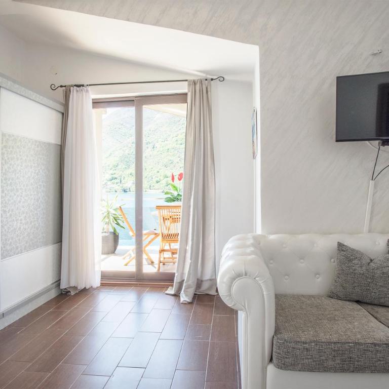 Apartments MaXhit - Komfor Apartman sa 1 Spavaćom Sobom, Balkonom i Pogledom na More - 19