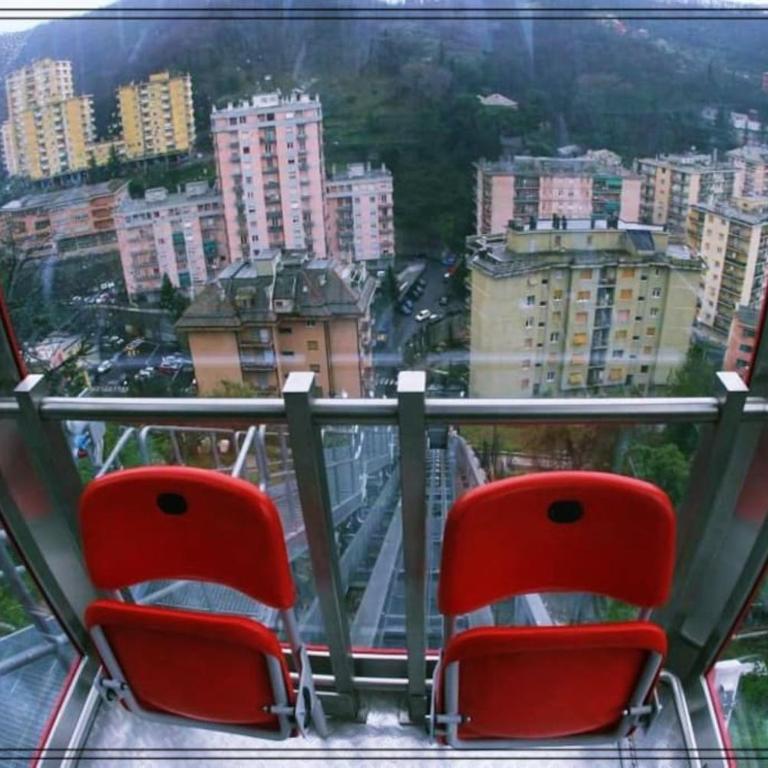 Overlooking Genoa - Appartamento con 2 Camere da Letto - 45