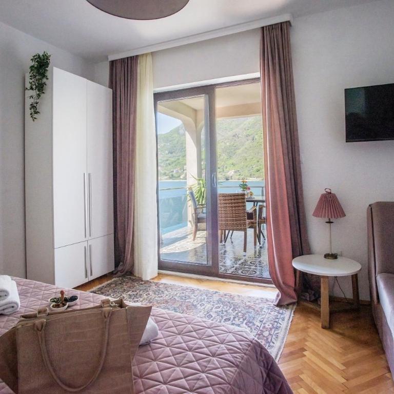 Apartments MaXhit - Apartman s 1 Spavaćom Sobom, Balkonom i Pogledom na More - 3