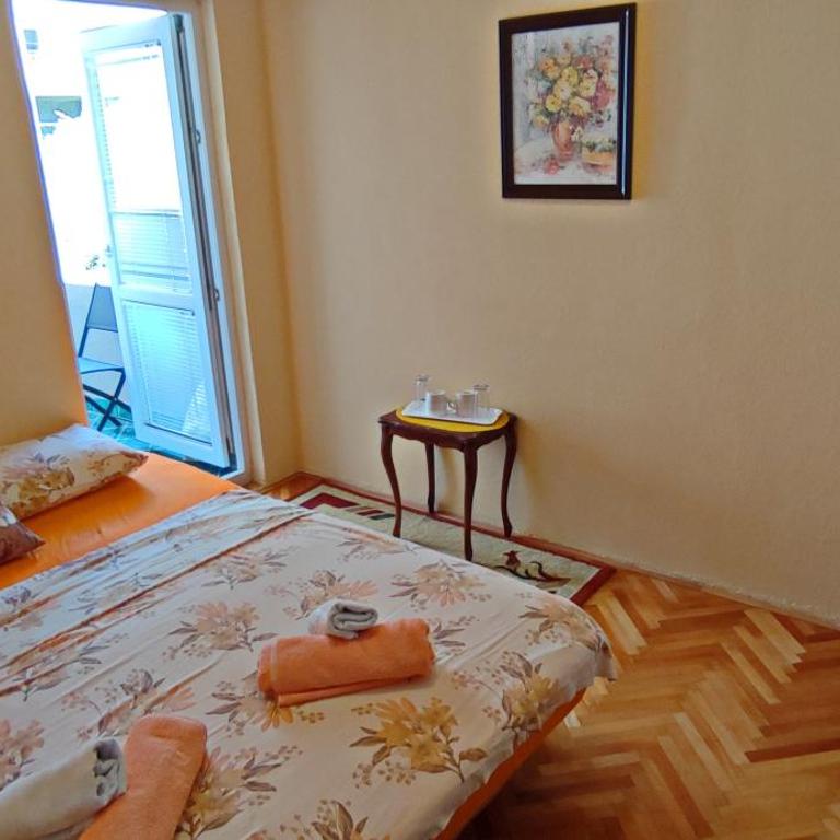 Apartments Abramovic - Standardna Dvokrevetna Soba s Bračnim Krevetom - 10